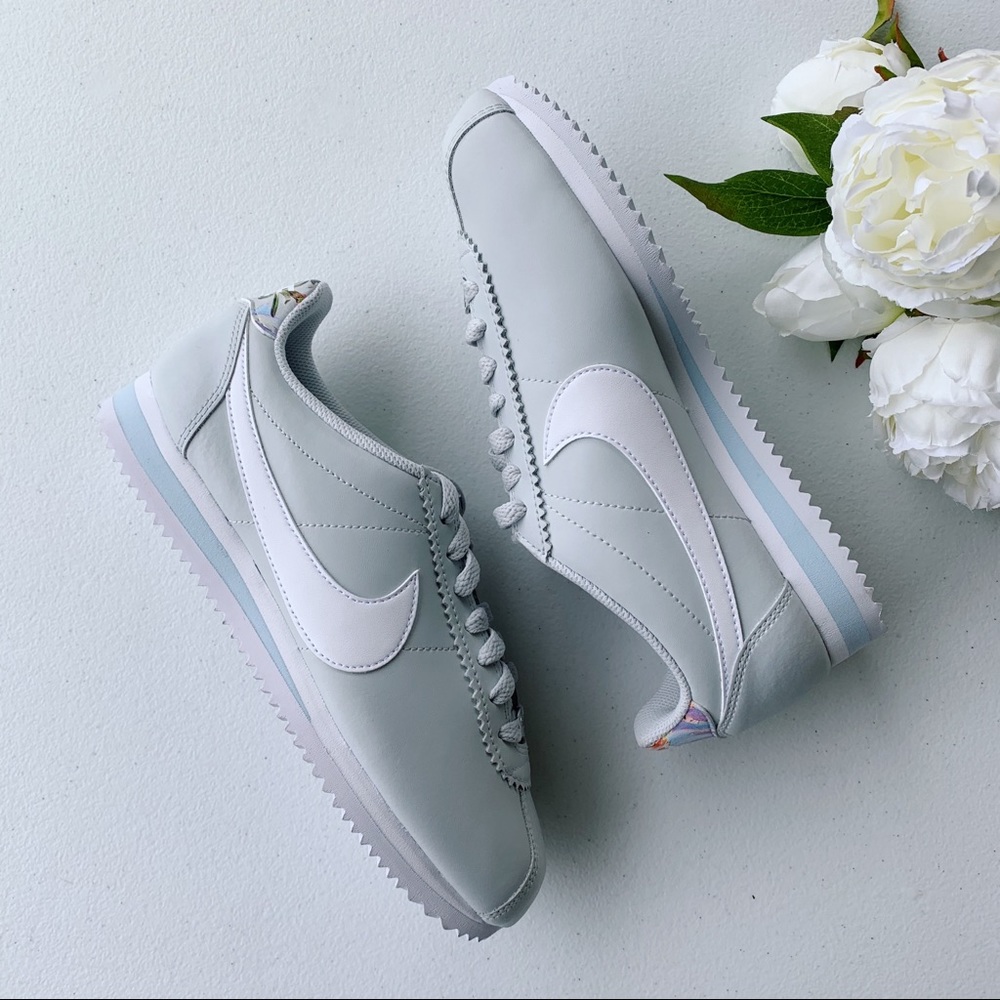 Nike Classic Cortez Floral Light Grey NEW - Picture 5 of 8